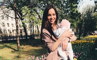 Лисова отвезла дочь в первое путешествие