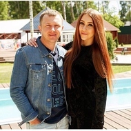 Илья Яббаров кидается на семью Дмитренко