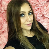 Беременная Алена Рапунцель: «Животик растет!»
