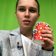 Беременная Дарья Мельникова показала подросший живот