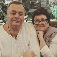 На долг родителей Жанны Фриске набежали миллионные пени