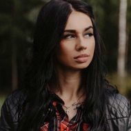 Романова о флирте с Сахновым: «Ходим за ручку, как дети»