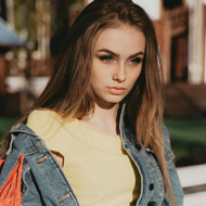 Лера Хуснутдинова впервые о беременности: «Мне не нужен ребёнок от дебила»