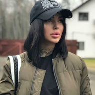 Бывший любовник Полины Лобановой утешил её сестру