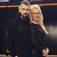 Яна Шевцова показала соски Никите Кузнецову. ВИДЕО