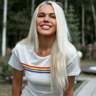 Мама Церковной вышла замуж за юного парня