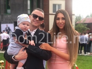 Алёна Рапунцель пришла на свадьбу Купиных с новым избранником 