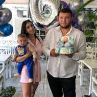 Николенко и Кварацхелия с размахом отметили праздник сына