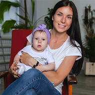 «Ребёнок стал пахнуть ацетоном»: дочь Клочко впала в депрессию
