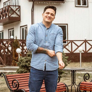 Игорь Русанов выкупил дом у бывшей девушки