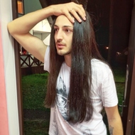Лысеющий Оганесян готовится к пересадке волос