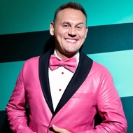 Стёпа Меньщиков объяснил, зачем отшлёпал Селену Майер
