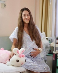 Алена Ашмарина родила близняшек