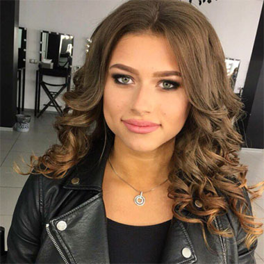 Беременная Настя Коткова чиллит на Бали