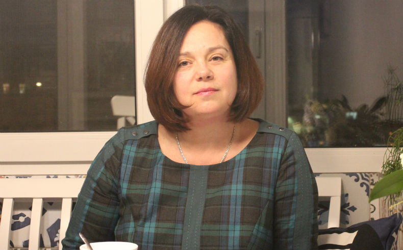 Ирина Александровна переживает за наследницу.