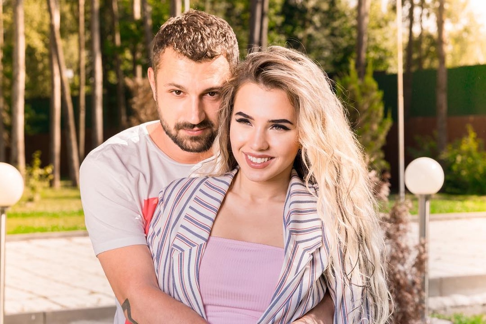 Никита Кузнецов и Дарина Маркина выиграли квартиру