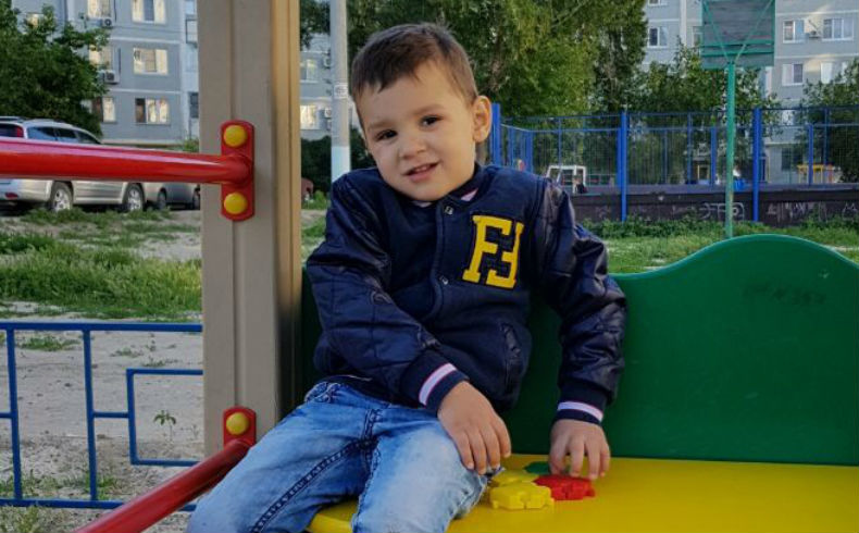 Алиана и Саша недавно отдали сына в футбольную секцию Фото: Личный архив