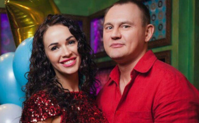 Степан Меньщиков и его жена не так давно стали родителями во второй раз Фото: Соцсети 