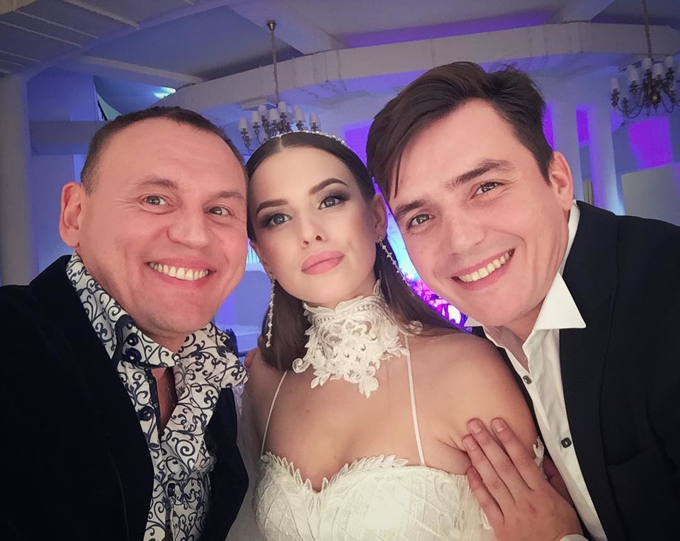Степан Меньщиков поздравил молодоженов Фото: «Инстаграм»
