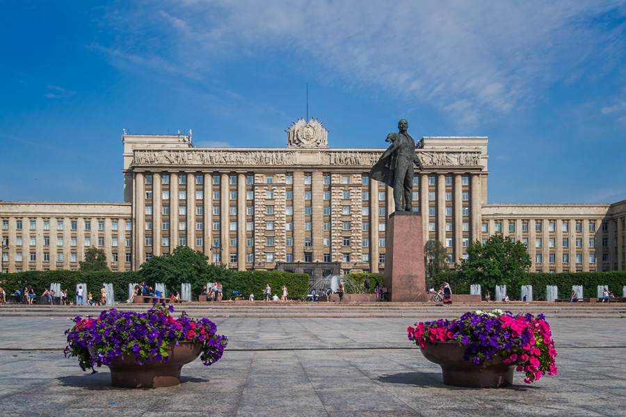 Московская площадь Фоо: Соцсети