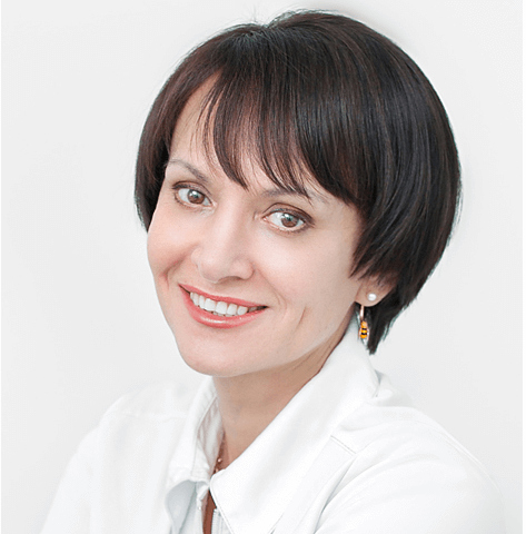 Ольга Стеклова разощлась с именитым мужем три года назад Фото: Сайт стоматологической клиники