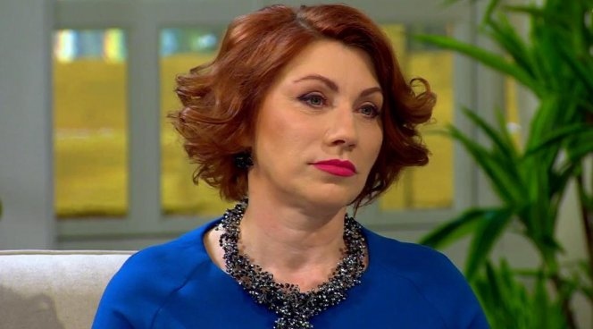 Жених Сябитовой живет на Кипре Фото: Кадр программы