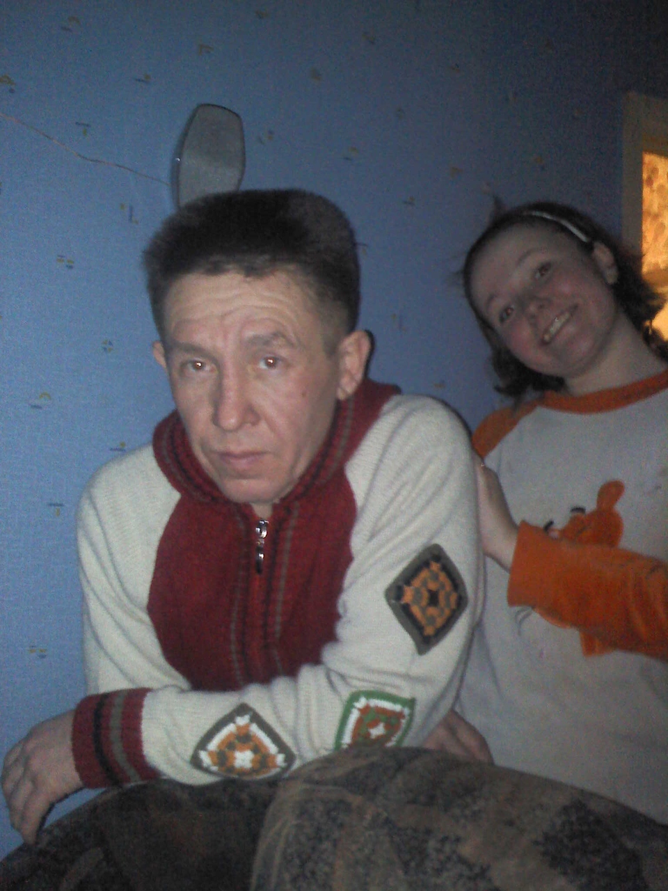 Участницы телепроекта вспомнили о родителях, которые скоропостижно ушли из жизни.