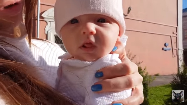 Подписчики решили, что Мирослава похожа на папу Фото: Кадр видео