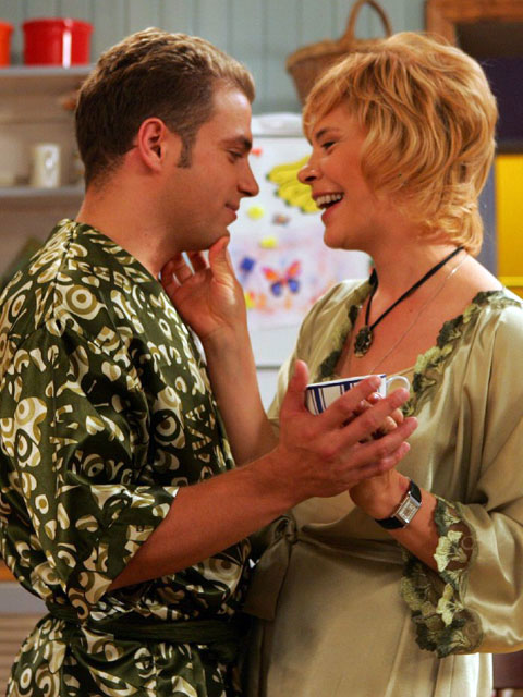 Татьяна Догилева в сериале «Люба, дети и завод», 2006 год Фото: Кадр из фильма