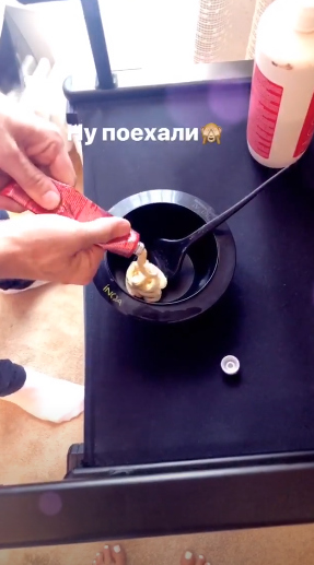 Звезда показала процесс покраски волос поэтапно Фото: «Инстаграм»