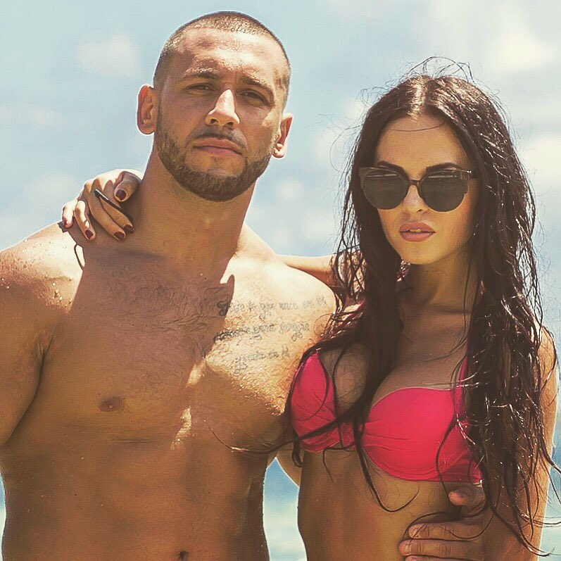 Dom2Life.ru предлагает посмотреть лучшие снимки звезд «ДОМа-2».
