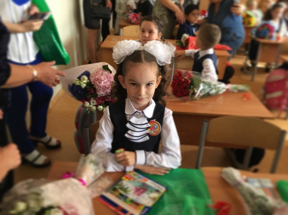 Ева — первоклассница Фото: «Инстаграм»