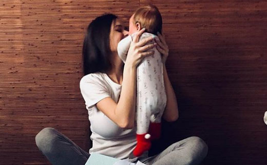 Яна Верешкова с сыном Никиты Шалюкова Фото: «Инстаграм»