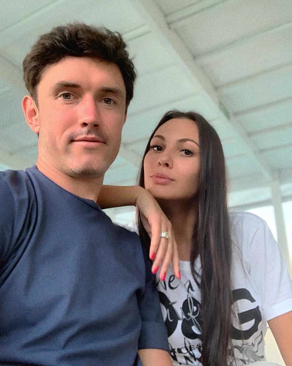 Футболист устроил для жены медовый месяц.