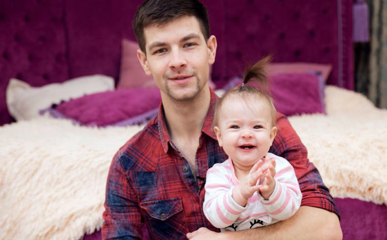 Дима Дмитренко с дочерью Василисой Фото: Маргарита Каррентс, Dom2Life.ru
