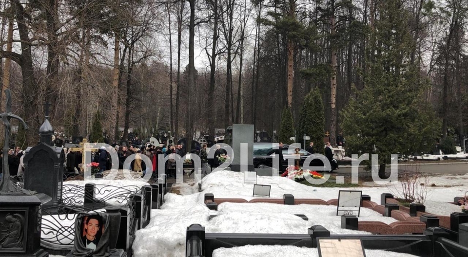 Певица будет покоиться на участке номер 17. 