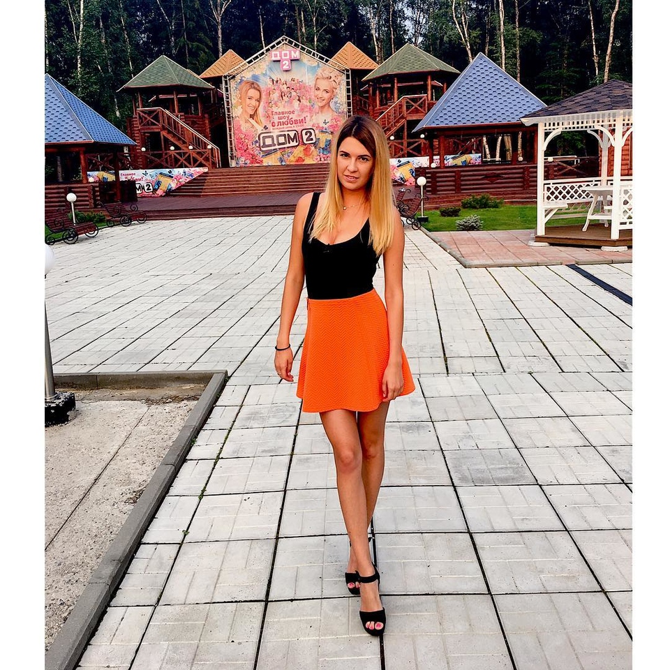 Девушка сильно изменилась. 