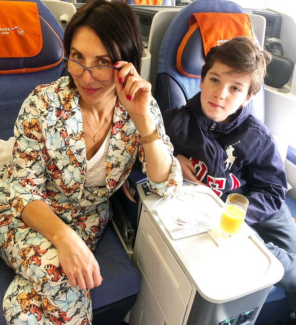 Алика Смехова с младшим сыном Макаром Фото: «Инстаграм»