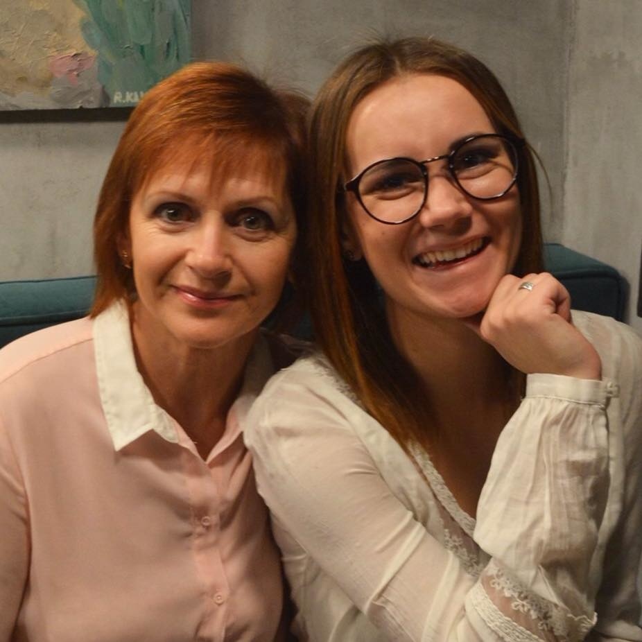Вероника Никонова с мамой Ольгой Фото: «Фейсбук»