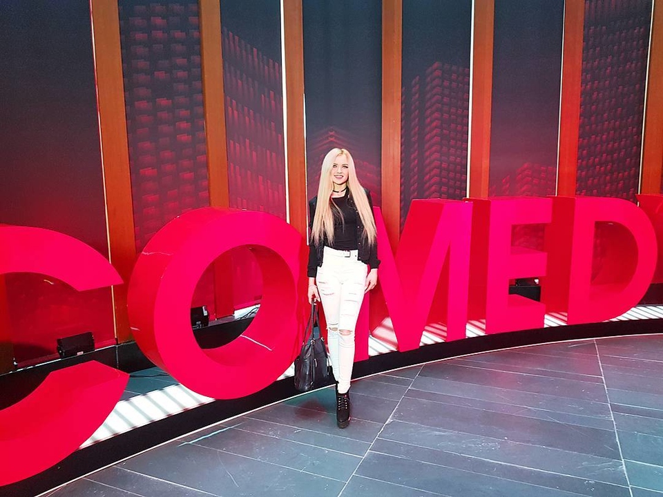 Dom2Life.ru покажет, как выглядела девушка.