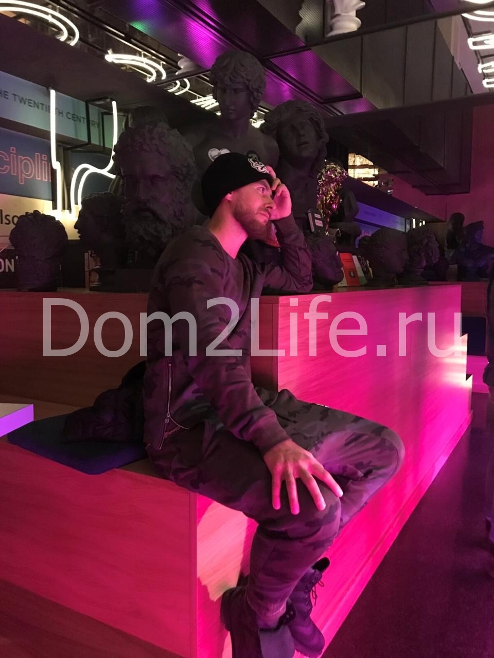 Участник «ДОМа-2» отмечает день рождения. 