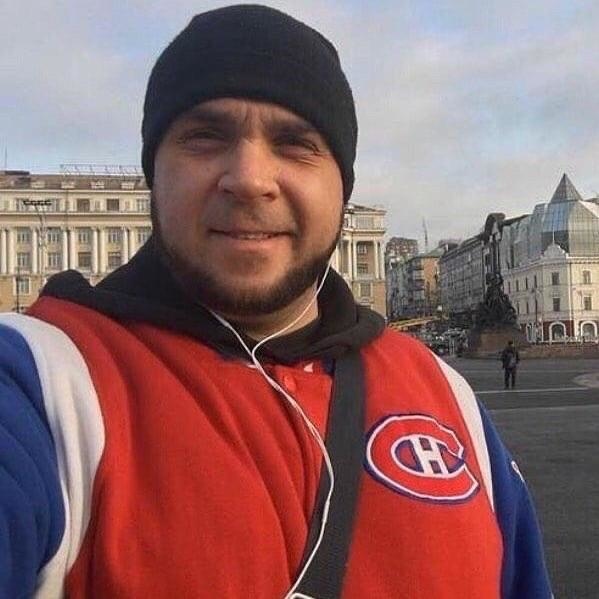 за несколько часов до случившегося Глеб делал селфи Фото: Социальные Сети 