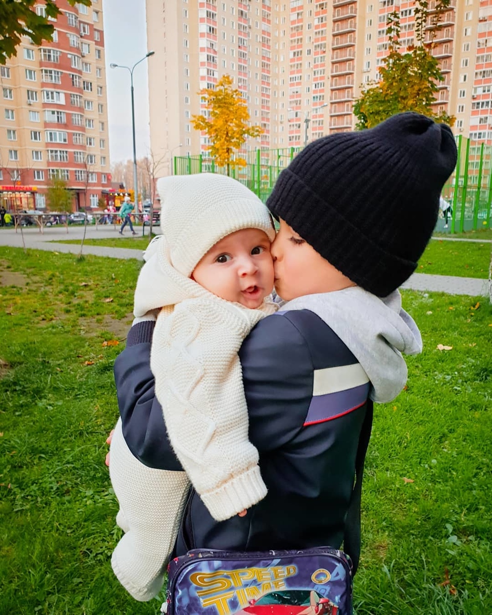 Родители приняли решение разлучить Кирилла и Льва Фото: «Инстаграм»