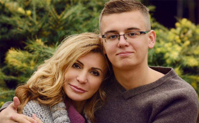 Ирина Агибалова с сыном Олегом Фото: «Инстаграм»