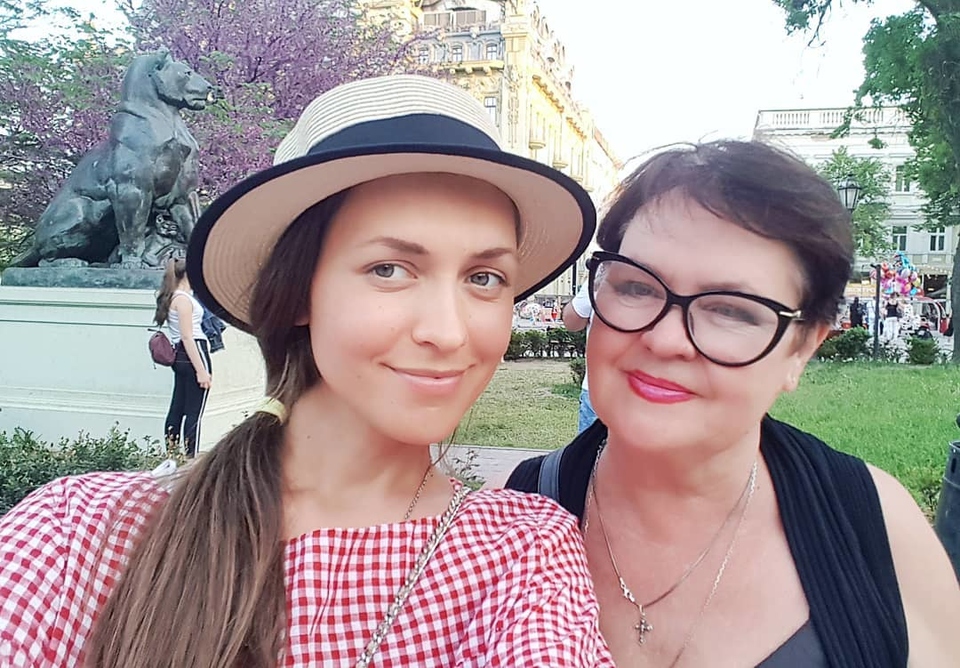 Мария с нетерпением ждёт приезда главной помощницы, своей мамы Фото: «Инстаграм»