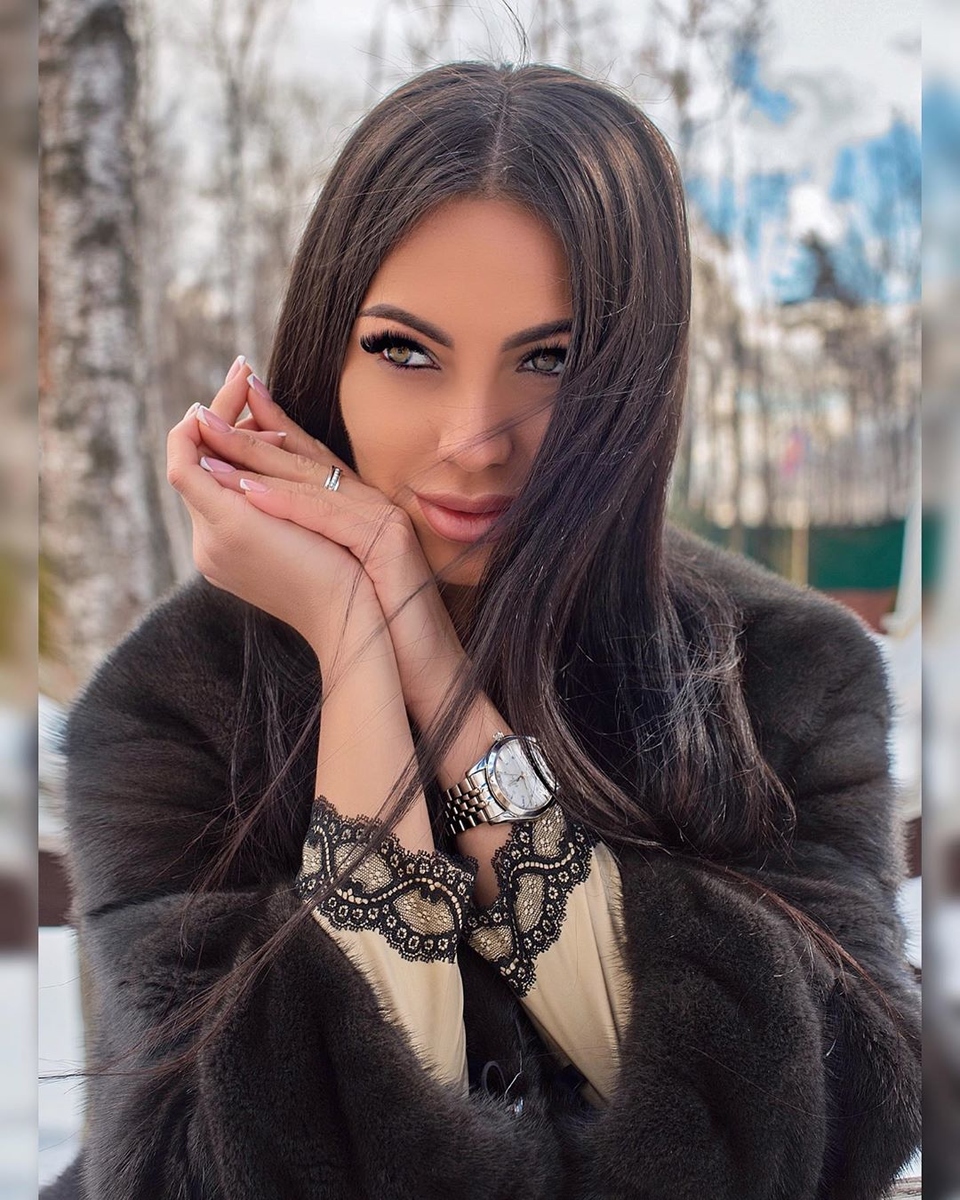 Брянская с головой окунулась в новые отношения Фото: Архив Dom2Life.ru