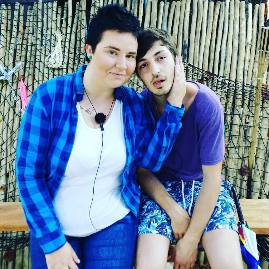 Супруги отмечают важную дату. 