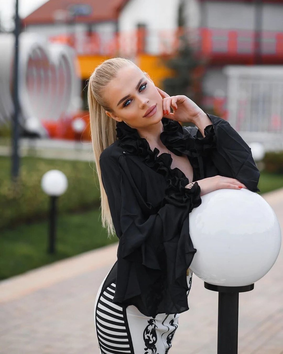 Алеся считает, что Серёжа разочаровался в Марине Фото: Архив Dom2Life.ru