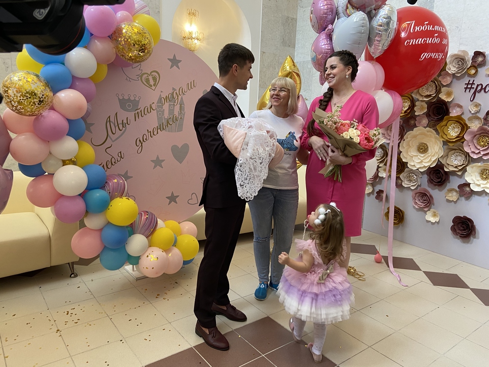 Мама Оли поздравила дочь с родами Фото: Архив Dom2Life.ru