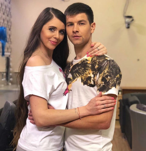 Dom2Life.ru предлагает взглянуть на лучшие снимки пары. 